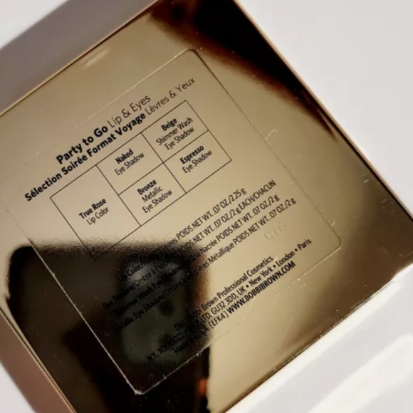 BOBBI BROWN Limited Edition Lipstick and Eye Shadow Kit in PARTY TO GO - Picture 3 of 6